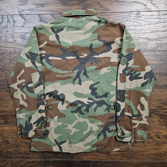 Vintage 90s United States Air Force USAF Woodland Camo Military Jacket Small - Picture 2 of 12